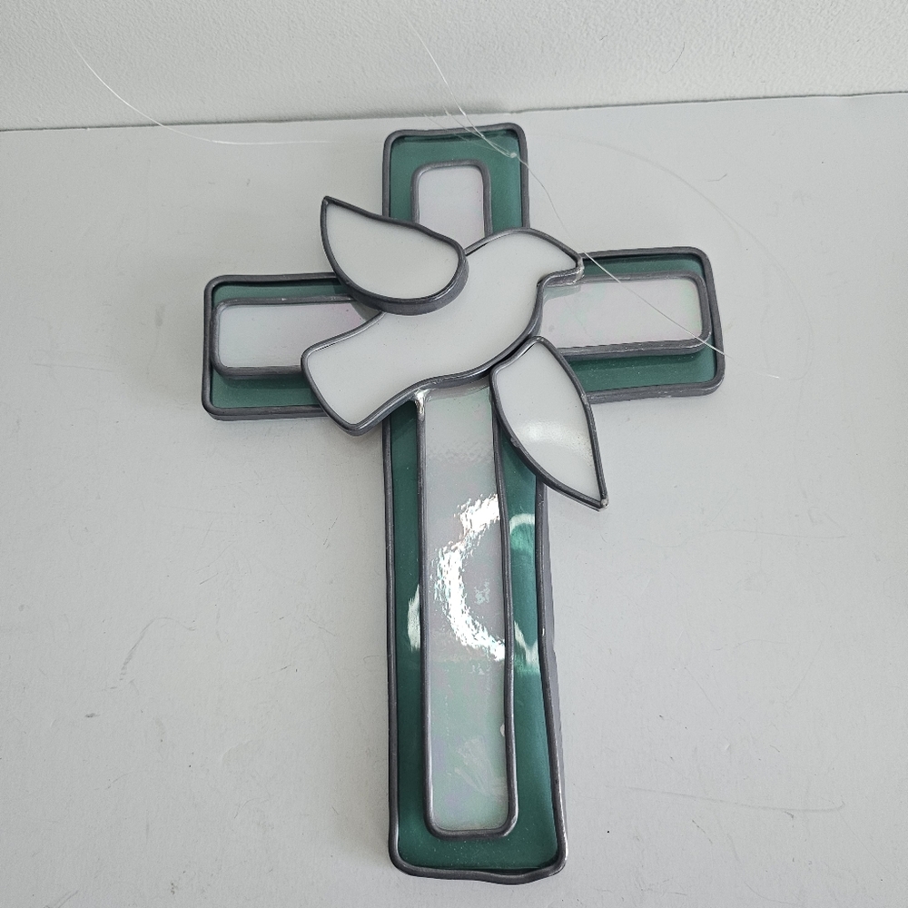 Stained glass Tiffany Style cross Crucifix White dove Sun catcher bird 3D Window
